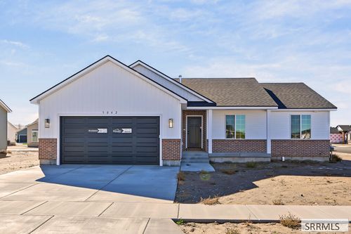 3042 Blue Muse Road, Ammon, ID, 83406 | Card Image