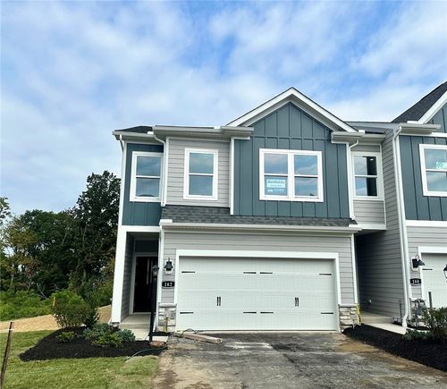 162 River Ridge Dr, Coraopolis, PA, 15108-8905 | Card Image