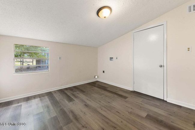 bedroom2 | Image 11