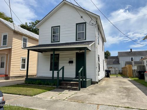 802 2nd St, Elizabeth City, NC, 27909-3628 | Card Image