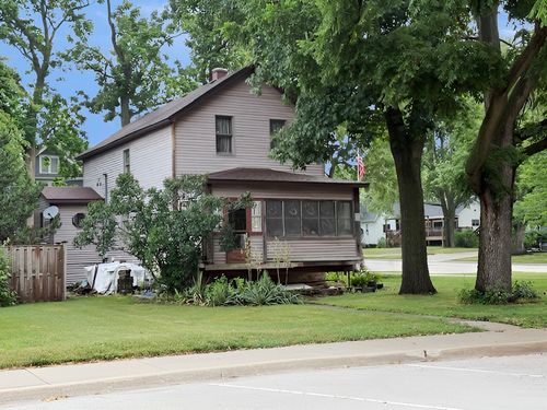201 W Church St, Minooka, IL, 60447-9809 | Card Image