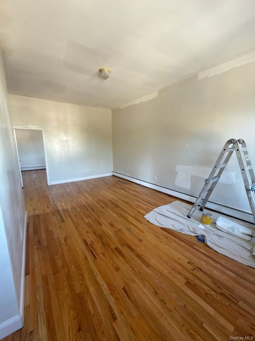 apt-2-2652 E Main St, Wappingers Falls, NY, 12590-2450 | Card Image