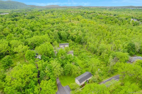 4-8 Donlo Drive, Fishkill, NY, 12524 | Card Image