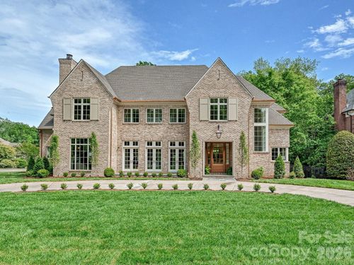 3701 Pelham Ln, Charlotte, NC, 28211-3723 | Card Image