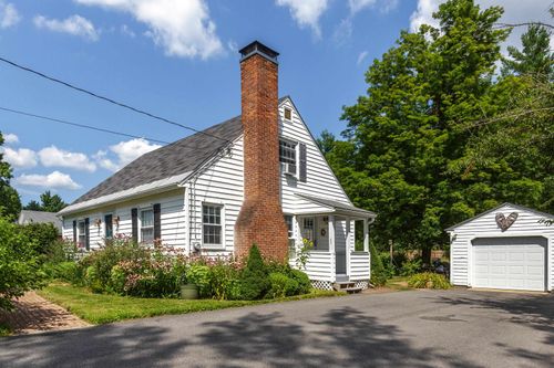 60 Mountain Rd, Concord, NH, 03301-6902 | Card Image