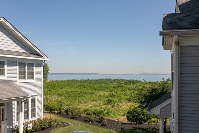 20 Golden Eye Ln, Condo with 3 bedrooms, 4 bathrooms and 2 parking in Port Monmouth NJ | Image 22