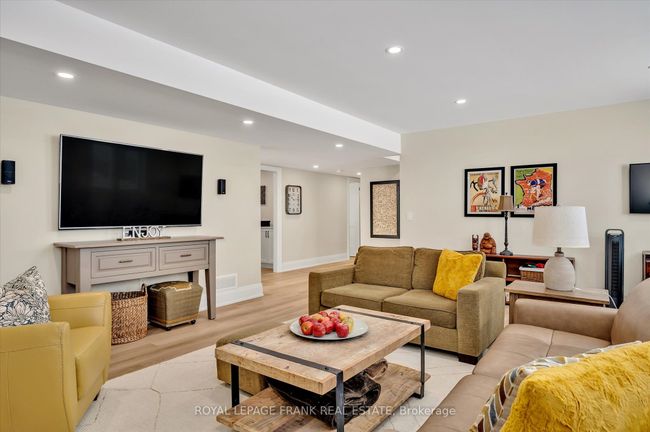 1942 Davenport Rd, House other with 4 bedrooms, 3 bathrooms and 4 parking in Cavan ON | Image 33