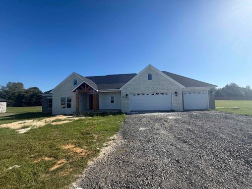 85 Emerald Ln, Greers Ferry, AR, 72067-9238 | Card Image