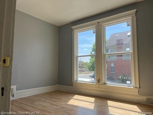 apt-3-4207 4th St, Detroit, MI, 48201-1673 | Card Image