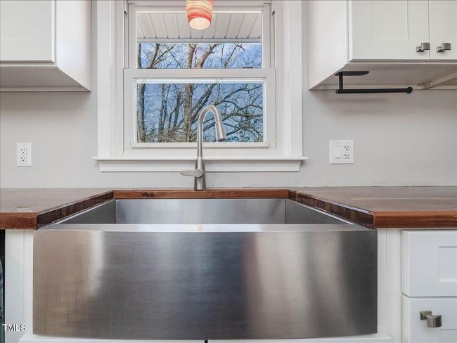 16-Kitchen | Image 16