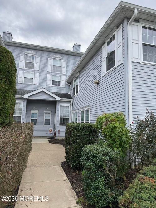857 Mariposa Ct, Morganville, NJ, 07751-1759 | Card Image