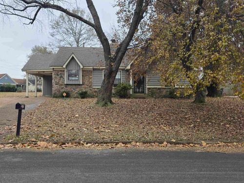 6379 Fawn Hollow Cir S, Memphis, TN, 38141-7763 | Card Image