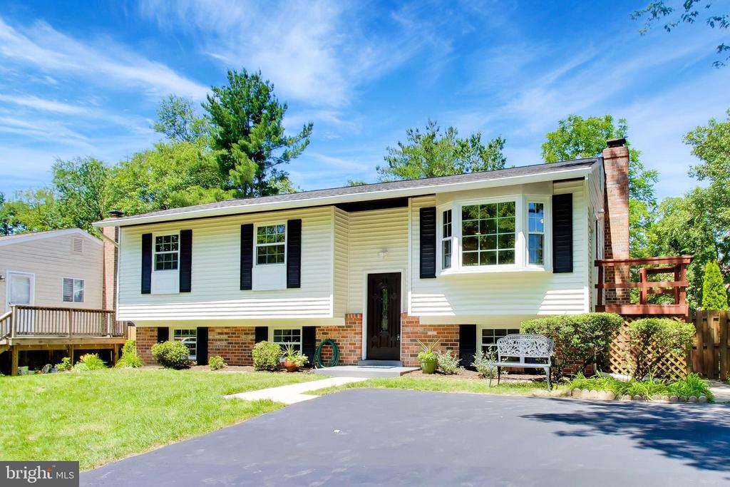 Residential in ROCKVILLE 4