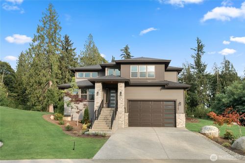 15107 250th Dr Se, Monroe, WA, 98272-9822 | Card Image