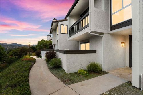 1782 Palisades Dr, Pacific Palisades, CA, 90272-2116 | Card Image