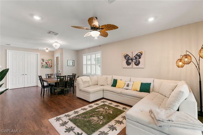 1208 Enbrook Loop, House attached with 2 bedrooms, 2 bathrooms and null parking in NAPLES FL | Image 5