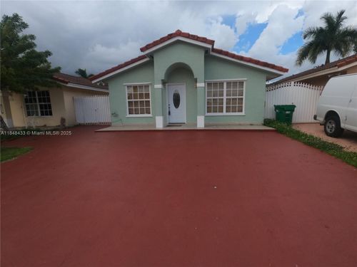 8945 Nw 114th St, Hialeah Gardens, FL, 33018-4120 | Card Image