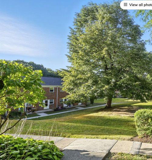 2-51-51 Park Ave, Danbury, CT, 06810-7624 | Card Image