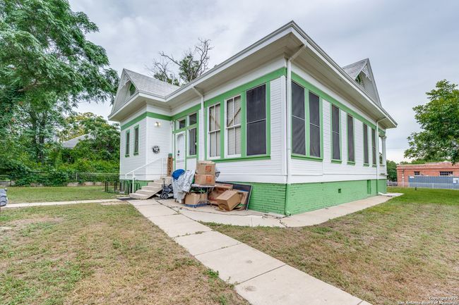9248 Fm 725, House other with 3 bedrooms, 2 bathrooms and null parking in McQueeney TX | Image 21
