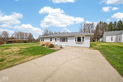 220 W Stark St, Rockville, IN, 47872-1131 | Card Image
