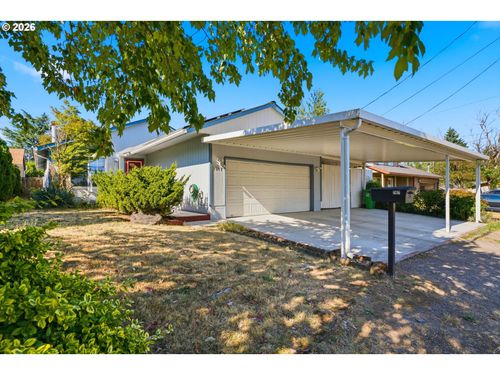 7417 Se Sherrett St, Portland, OR, 97206-8675 | Card Image