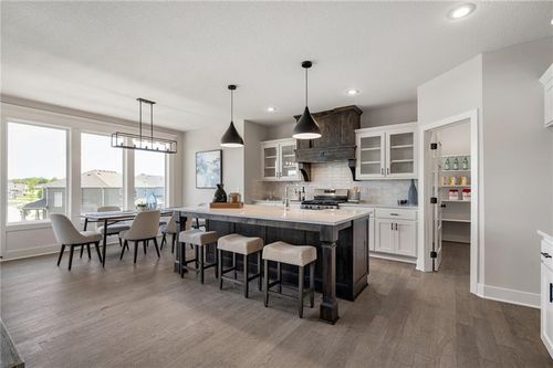 19477 W 114th Ter, Olathe, KS, 66061 | Card Image