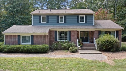 5998 Ladysmeade Ln, Gloucester, VA, 23061-4433 | Card Image