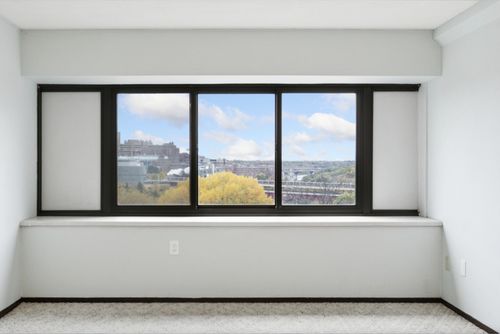 apt-707-1920 S 1st St, Minneapolis, MN, 55454-1093 | Card Image