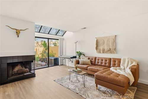 41-25712 Le Parc, Lake Forest, CA, 92630-5922 | Card Image