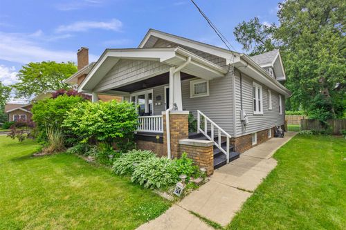 2417 Crosby St, Rockford, IL, 61107-4512 | Card Image