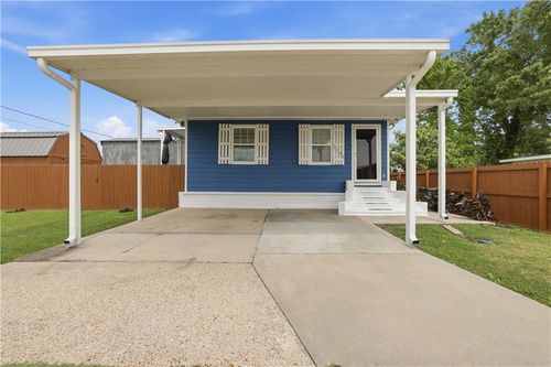 1103 Gibb St, Houma, LA, 70363-5949 | Card Image