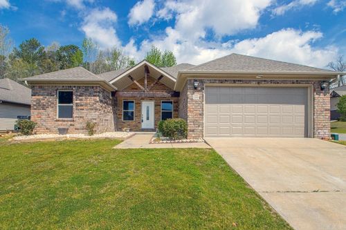 1100 Fox Chase, Bryant, AR, 72002 | Card Image
