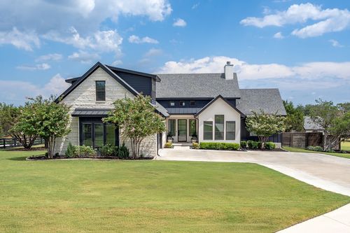 324 First Down Dash, Burnet, TX, 78611-4808 | Card Image