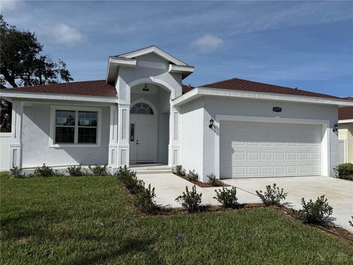 4205 57th Ave N, St Petersburg, FL, 33714-1127 | Card Image