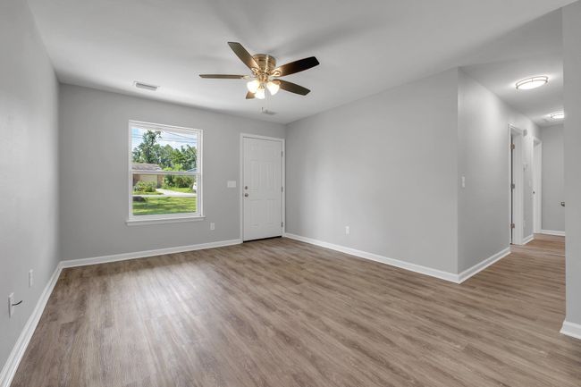 2814 Mcarthur St, House other with 3 bedrooms, 2 bathrooms and null parking in Tallahassee FL | Image 4