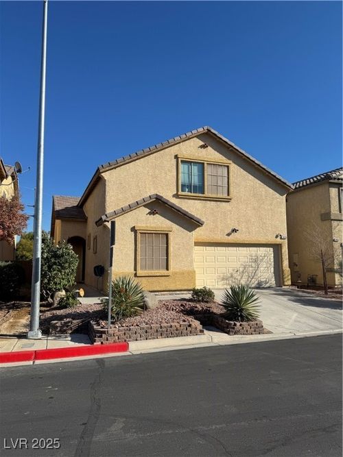 3826 Purple Bloom Ct, Las Vegas, NV, 89122-3647 | Card Image