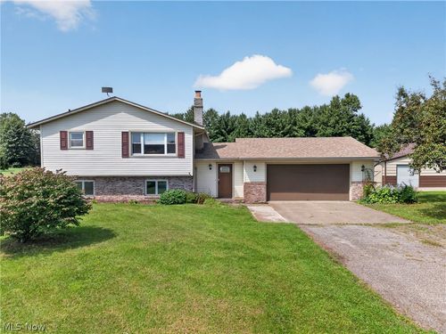 13830 Baumhart Rd, Oberlin, OH, 44074-9671 | Card Image
