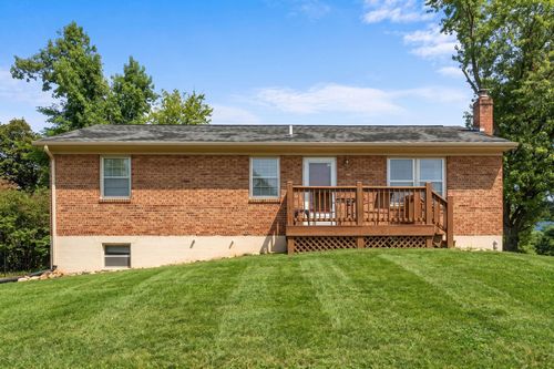 17 Ken View Ave, VERONA, VA, 24482-2642 | Card Image