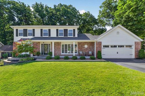 14768 Timberbluff Dr, Chesterfield, MO, 63017-5574 | Card Image
