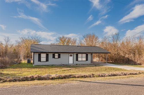 279 County Road 4150, Clifton, TX, 76634-5015 | Card Image