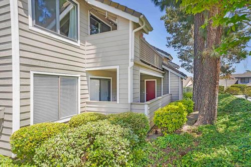 unit-9-1059 Shadowridge Dr, Vista, CA, 92081-9044 | Card Image