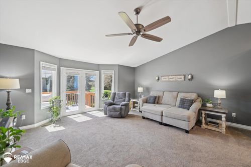 9164 Emily Dr, Davison, MI, 48423-2889 | Card Image
