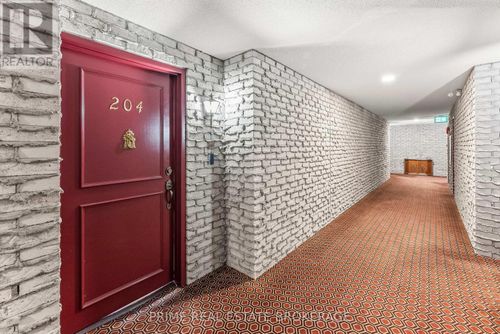 204-693 Windermere Rd, London, ON, N5X2P1 | Card Image