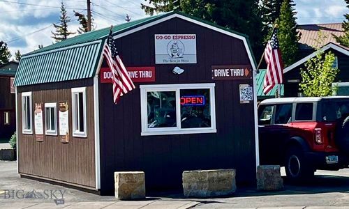 132 N Electric St, West Yellowstone, MT, 59758-9125 | Card Image