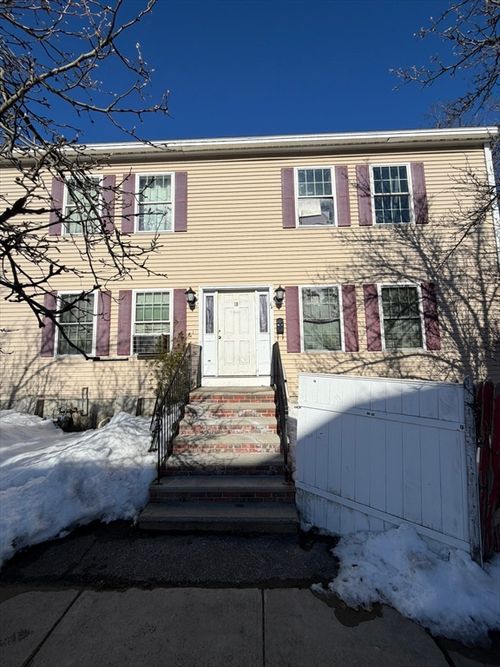 18 Clinton St, Lynn, MA, 01902-1505 | Card Image