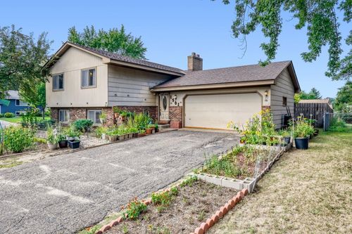 1501 131st Ln Ne, Blaine, MN, 55449-4129 | Card Image