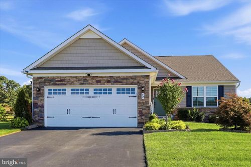 42 Senators Way, BERLIN, NJ, 08009-1653 | Card Image