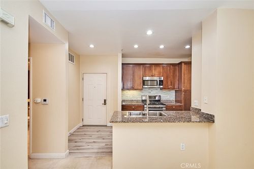 1322 Scholarship, Irvine, CA, 92612-5682 | Card Image