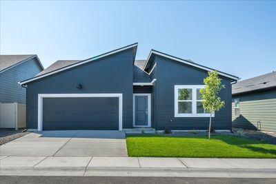 11903 N Greene St, Home with 3 bedrooms, 2 bathrooms and null parking in Mead WA | Image 1