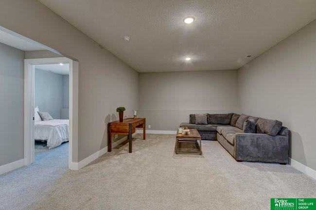17676 Greenleaf St, Townhouse with 2 bedrooms, 2 bathrooms and 2 parking in Omaha NE | Image 24